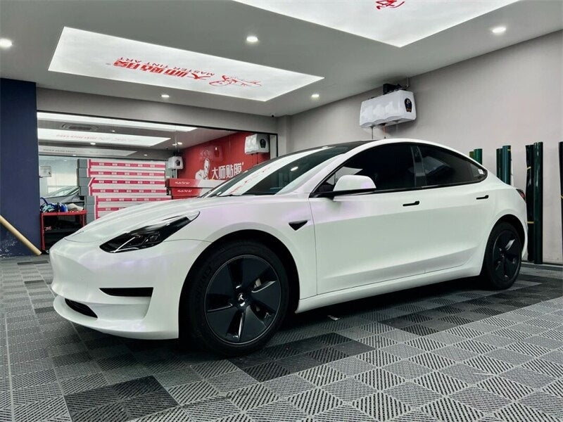 Pearl White Purple Chameleon