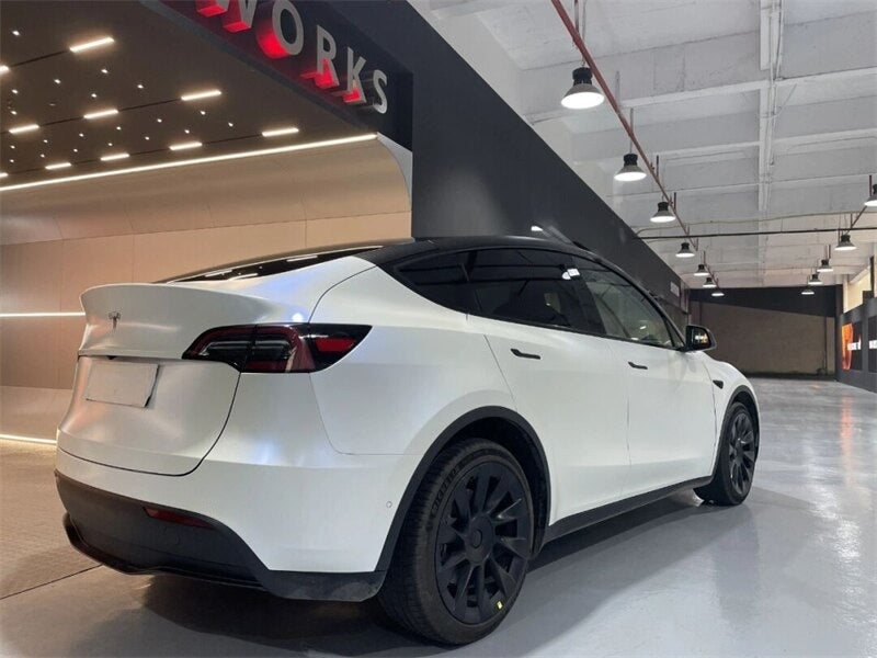 Satin White Blue Pearl