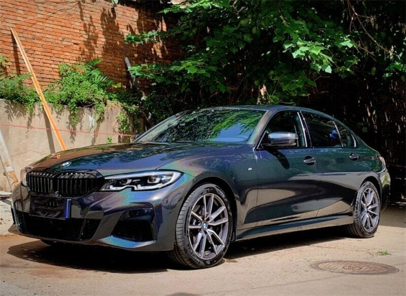 Gloss Black Iridescence