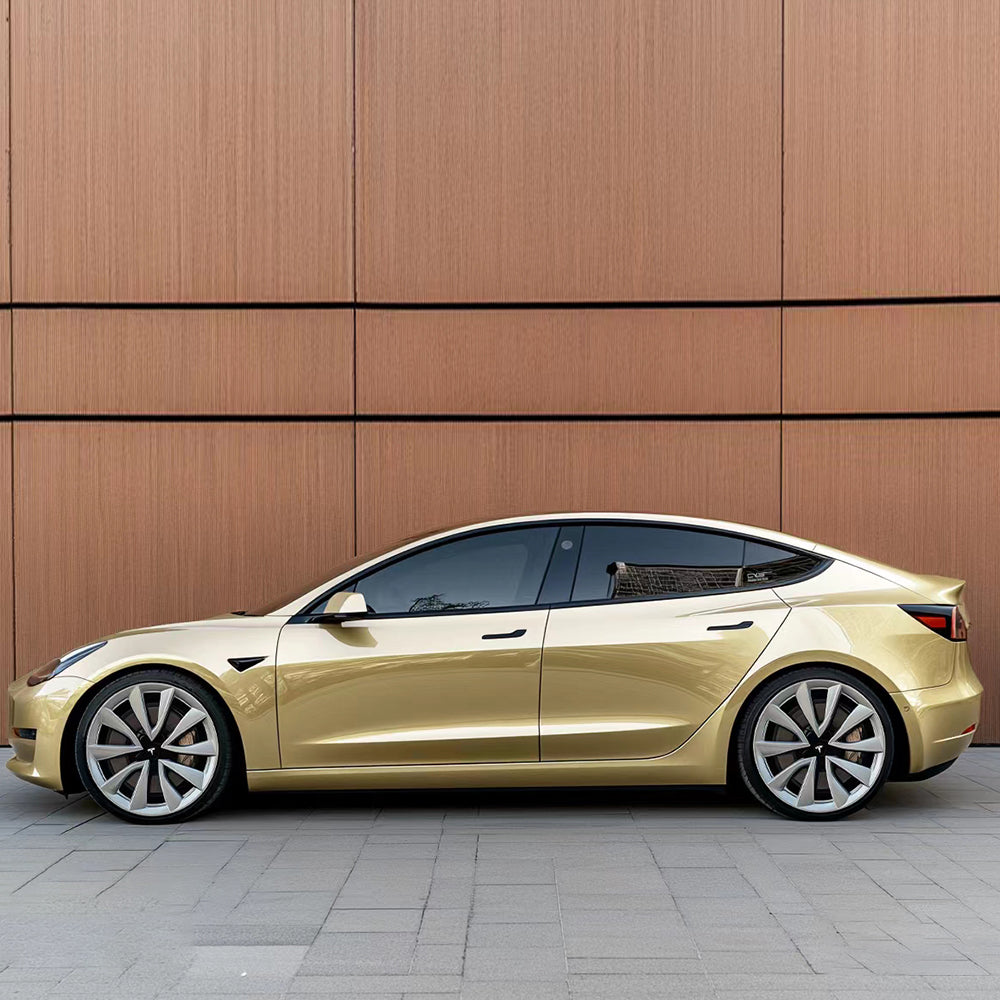 BMW Milan Gold